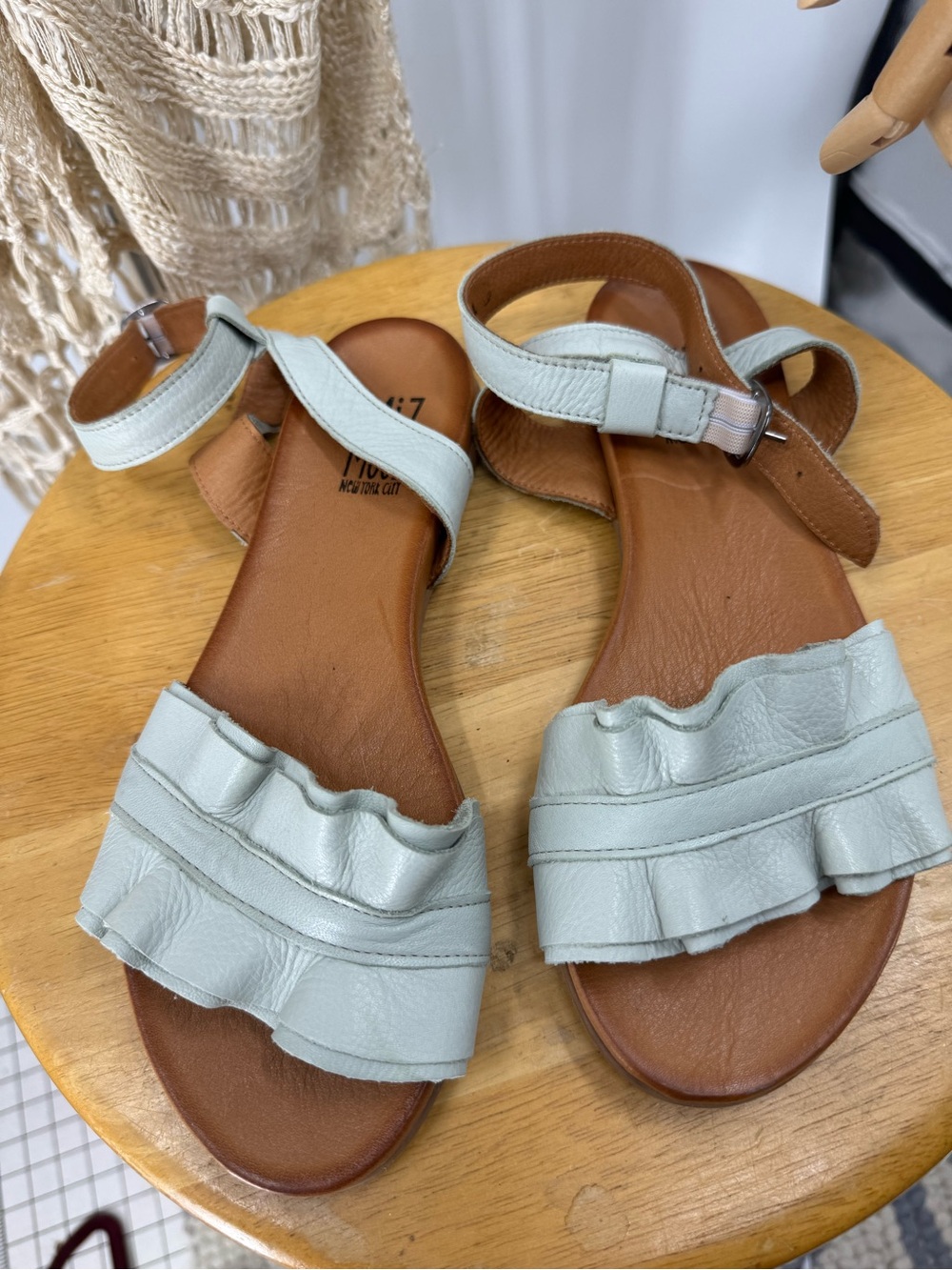 Miz Mooz Theresa sage, green Ankle Strap Sandals 39/8.5-9